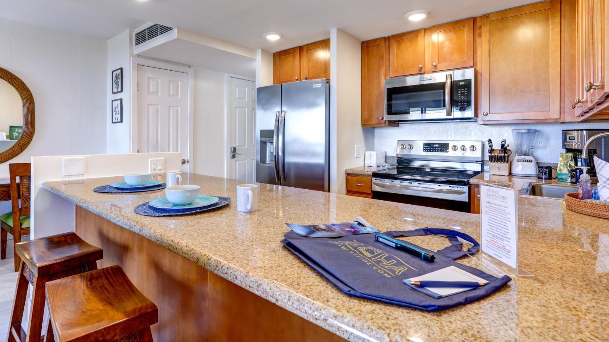 Maui Westside Presents: Kaanapali Shores 733 Stunning Ocean Views New Listing لاهينا المظهر الخارجي الصورة
