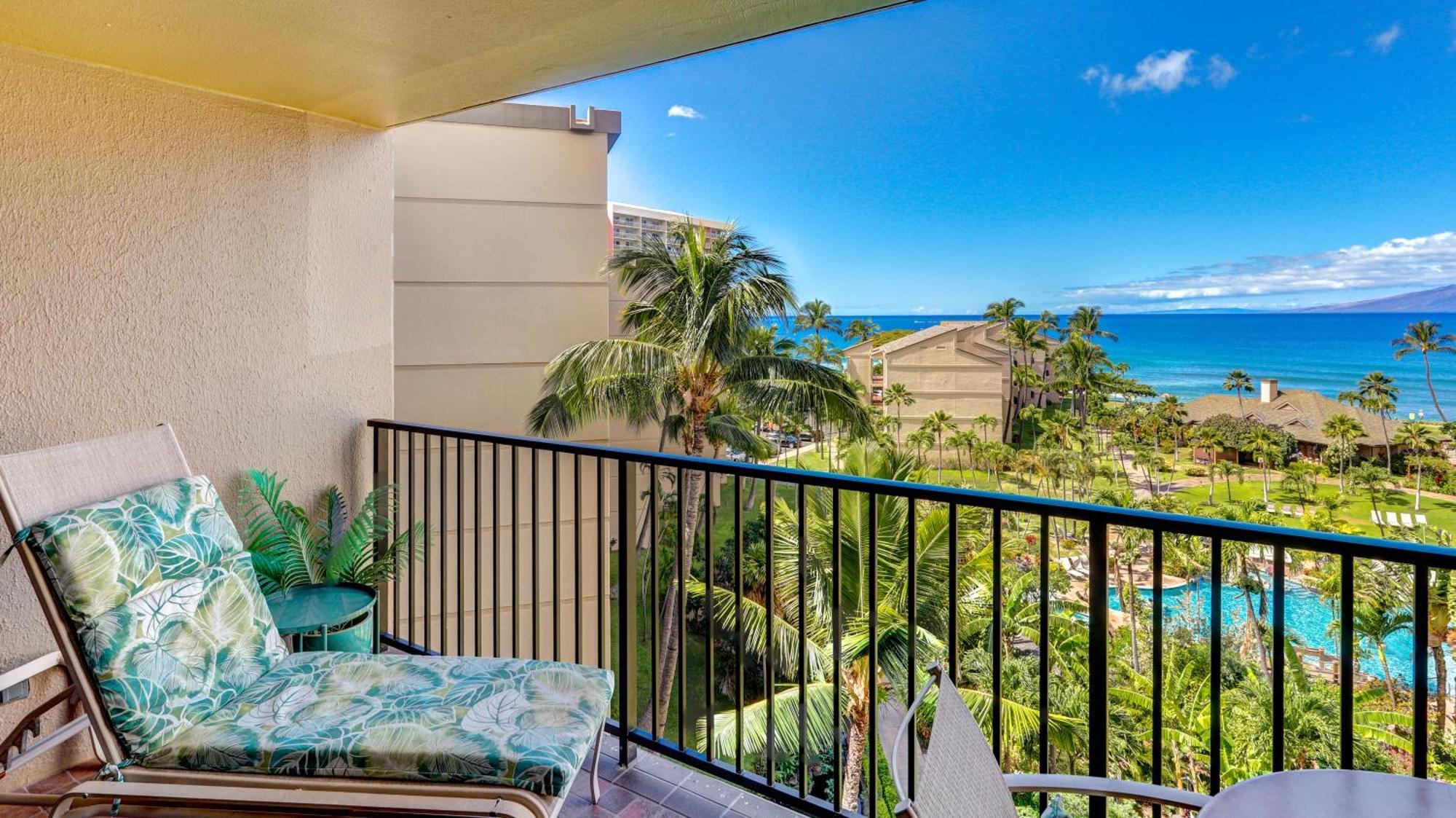 Maui Westside Presents: Kaanapali Shores 733 Stunning Ocean Views New Listing لاهينا المظهر الخارجي الصورة